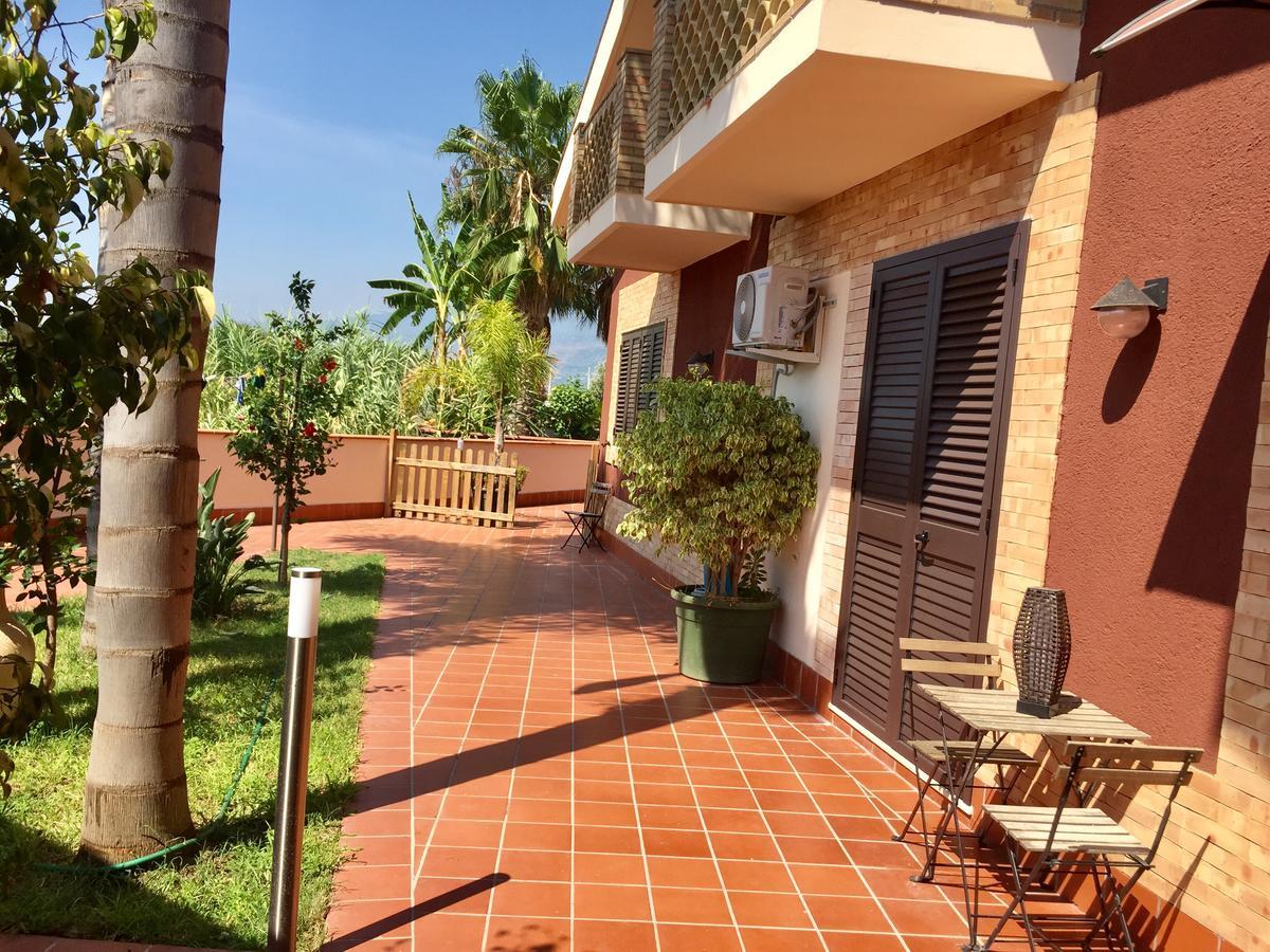 Villa Valentino Giardini-Naxos Exterior foto