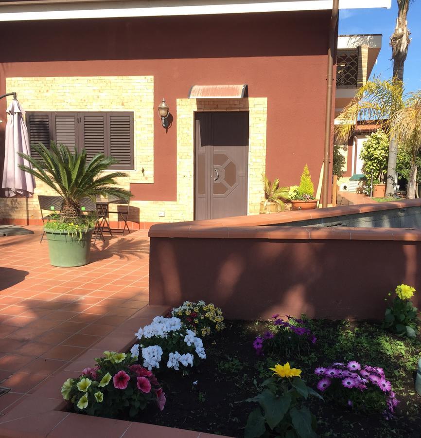 Villa Valentino Giardini-Naxos Exterior foto