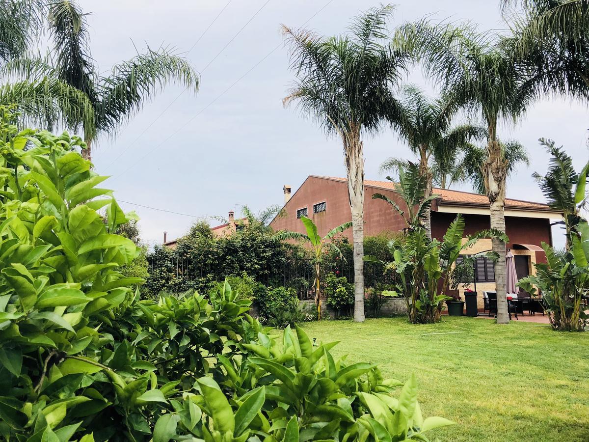 Villa Valentino Giardini-Naxos Exterior foto